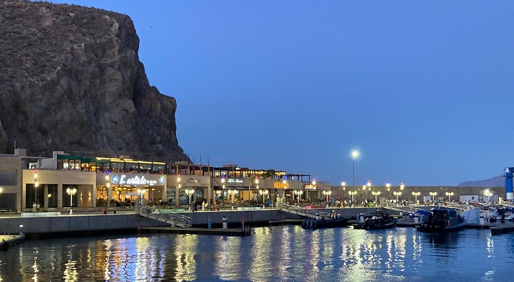 De haven van Al Hoceima